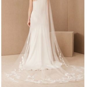 Amsale Cadie Cathedral Veil